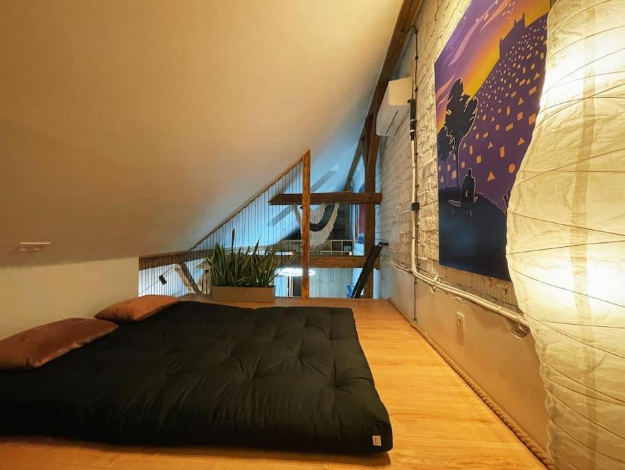 Stadium Side Rooftop Maisonette * Pressburg